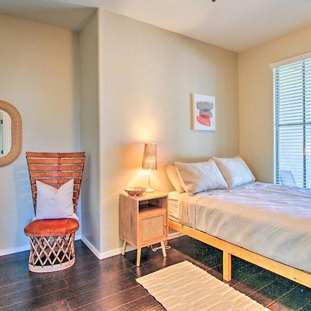 Family-Friendly Goodyear Home With Private Pool ภายนอก รูปภาพ