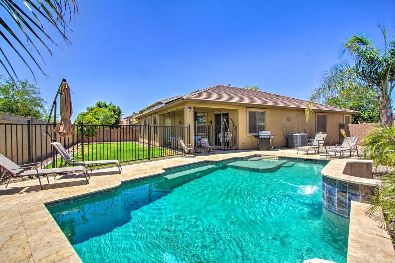 Family-Friendly Goodyear Home With Private Pool ภายนอก รูปภาพ