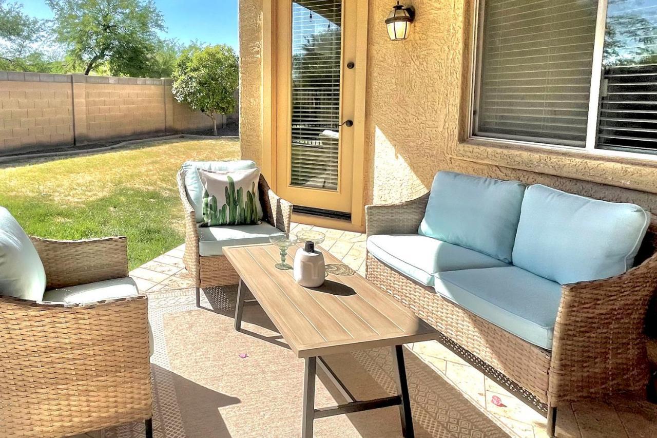 Family-Friendly Goodyear Home With Private Pool ภายนอก รูปภาพ