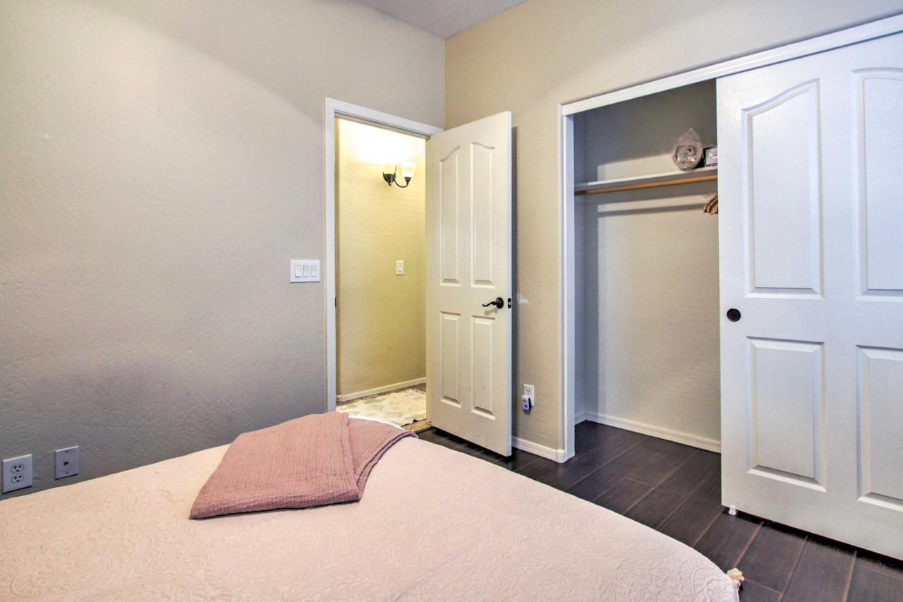 Family-Friendly Goodyear Home With Private Pool ภายนอก รูปภาพ