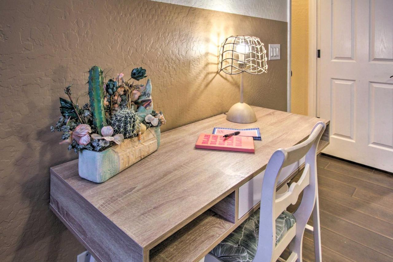 Family-Friendly Goodyear Home With Private Pool ภายนอก รูปภาพ