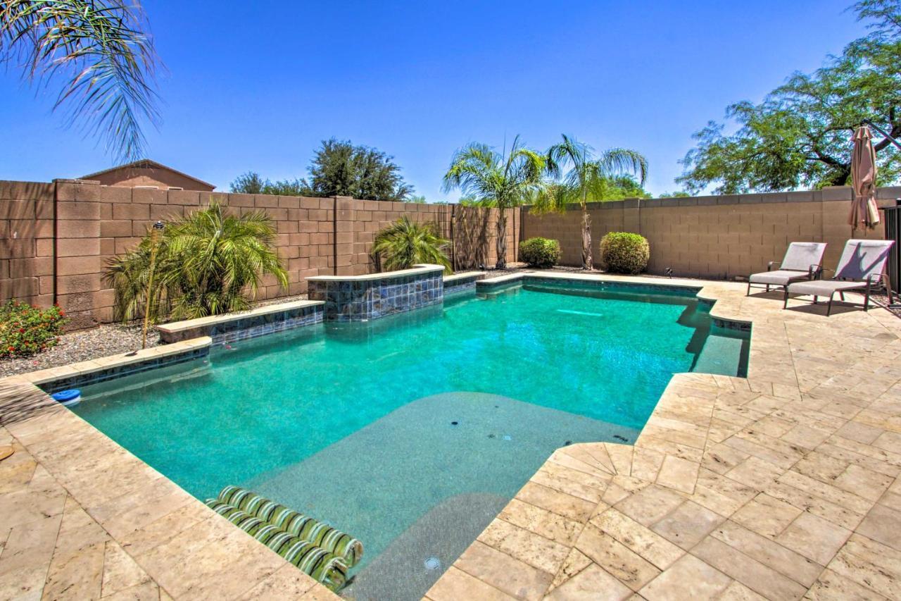 Family-Friendly Goodyear Home With Private Pool ภายนอก รูปภาพ